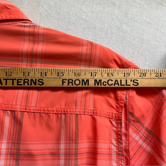 Woolrich Men's orange Plaid button down shirt Sz M - Picture 7 of 9